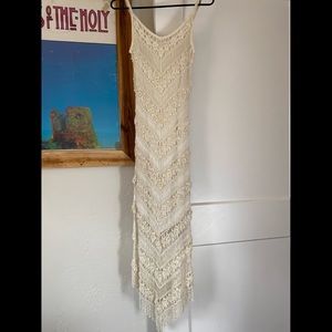 Beautiful vintage cream colored flapper/wedding dress. (Not realy free people)